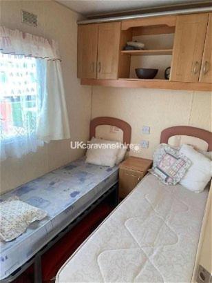 Lets Go Caravans Чапел-Сент-Леонардс Екстер'єр фото